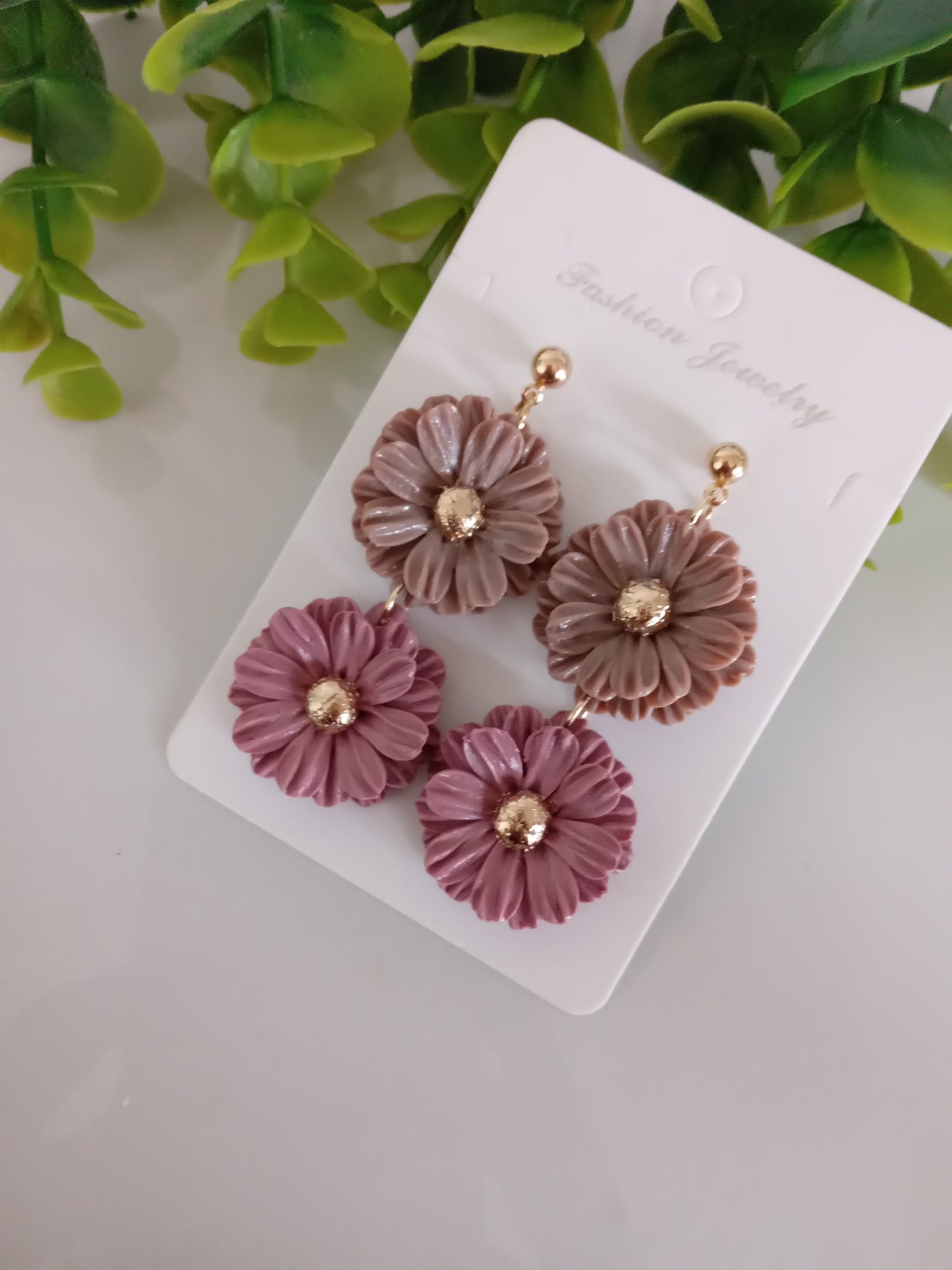 Pink Daisy Polymer Clay Earrings – Handmade Floral Statement Jewelry, Lightweight Daisy Earrings for Women