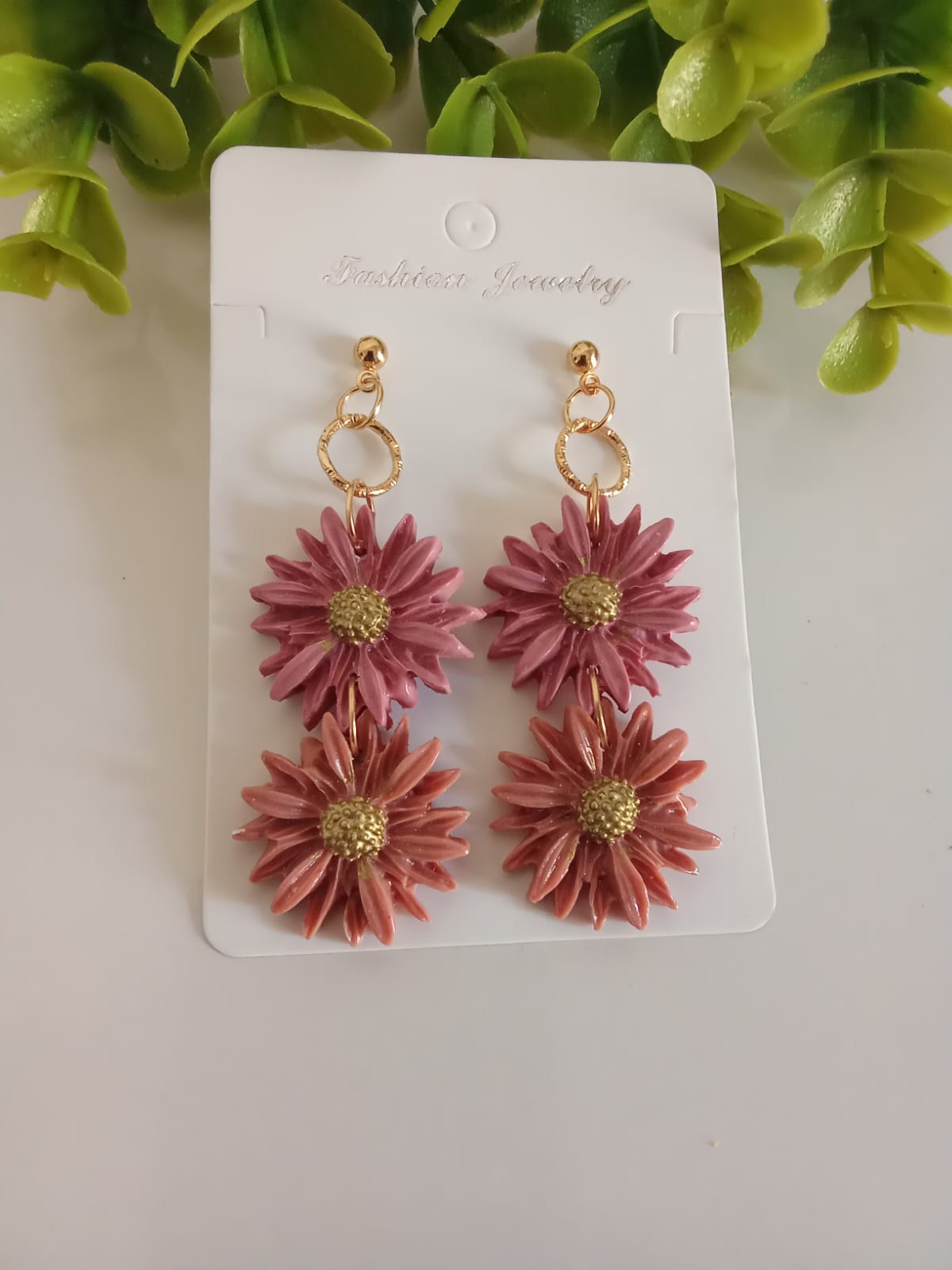 Handmade Polymer Clay Pink Daisy Earring Floral Artisan Dangle Earrings for Women