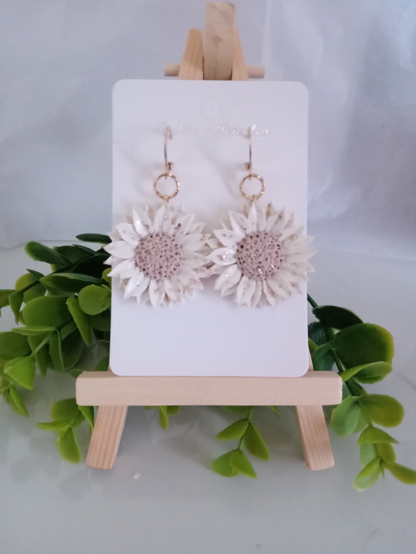 Handmade Sunflower Polymer Clay Earrings – White & Gold Foil Floral Dangle Earrings, Lightweight Statement Jewelry for Women