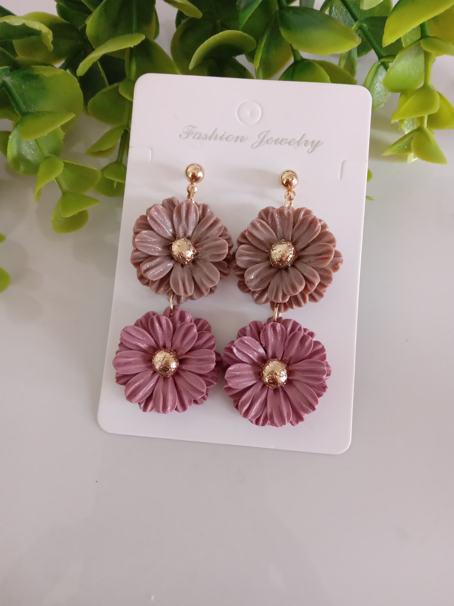 Pink Daisy Polymer Clay Earrings – Handmade Floral Statement Jewelry, Lightweight Daisy Earrings for Women